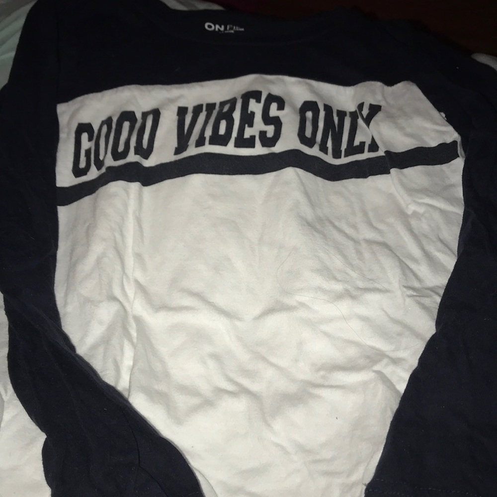 Long sleeve t-shirt